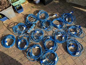 Cee form lighting cabling and connectors