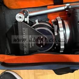 Ronford Baker 2003 - 114 Series 2000 balance fluid tripod 