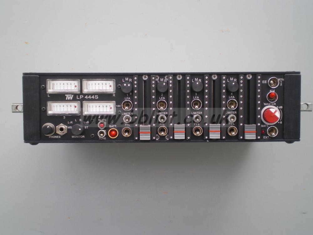TW-LP444S portable audio mixer