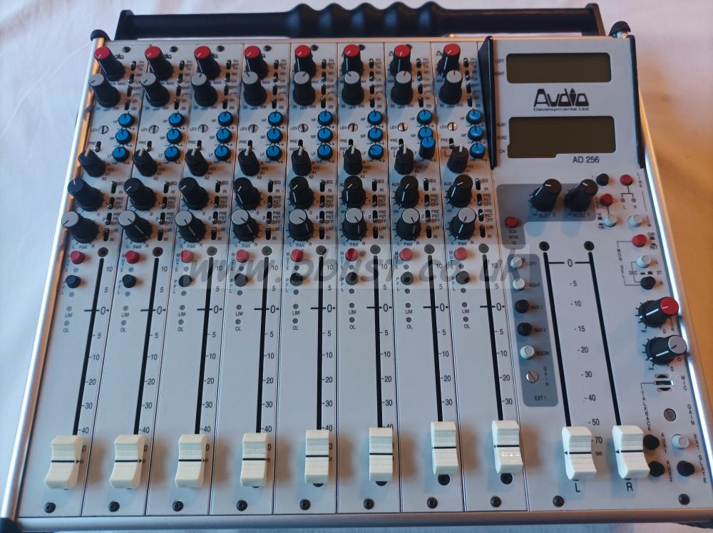 Audio Developments AD 256