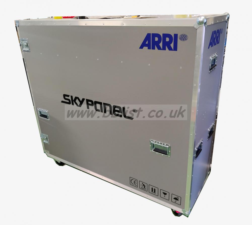 Skypanel S360 w/ hard case + snapbag
